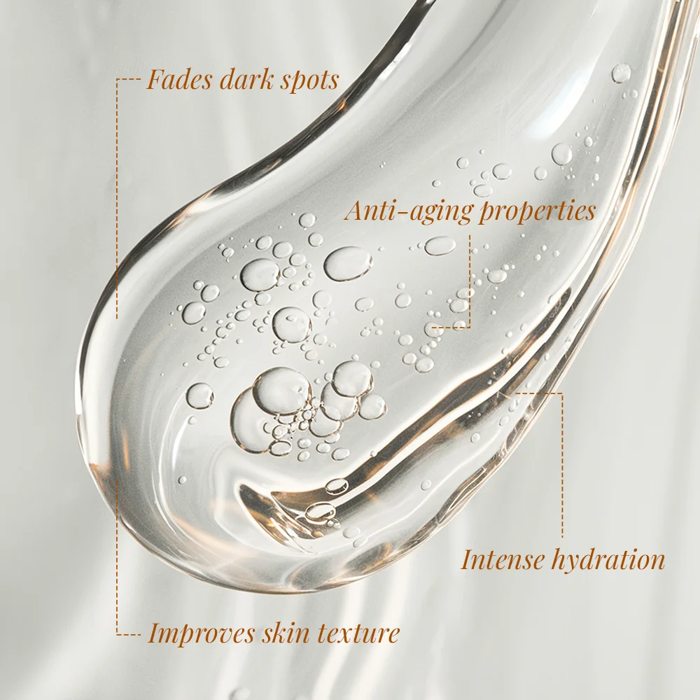 Texture d'un sérum à la bave d'escargot pour la routine coréenne