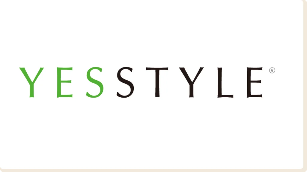 Interface du site YesStyle et sélection de produits de beauté asiatiques