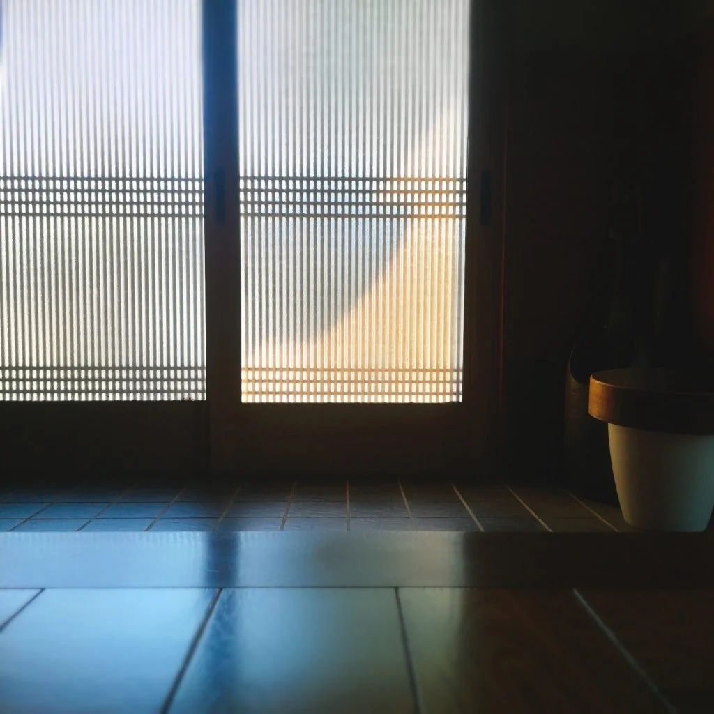 Intérieur d'un appartement japonais loué sur Airbnb